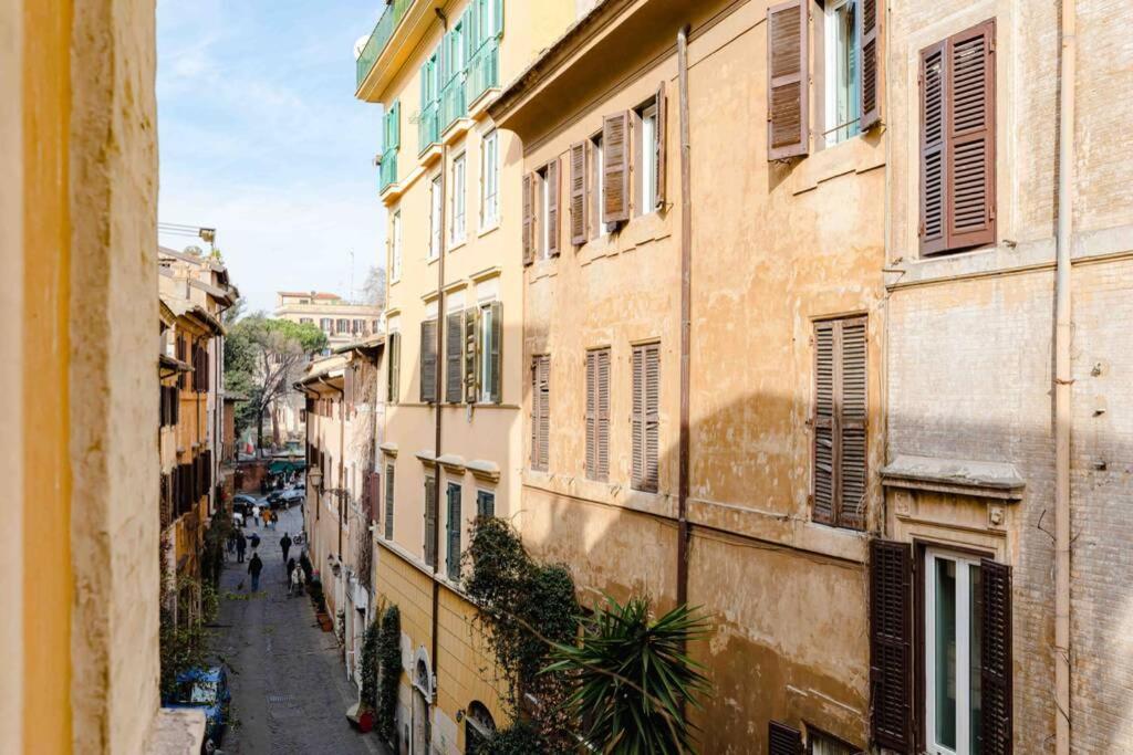 Elegant Trilussa Apartment Rome Exterior photo